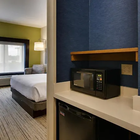 Holiday Inn Express Hotel & Suites Morris By Ihg