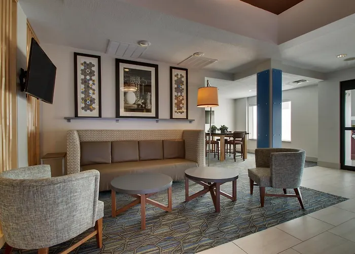 Express & By Ihg Hotel