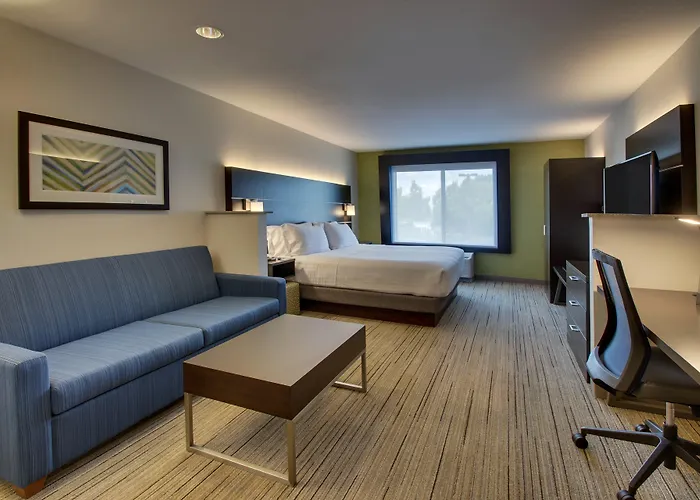 Express & By Ihg