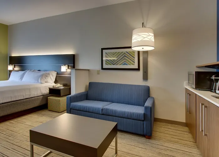 Express & By Ihg 2* Morris