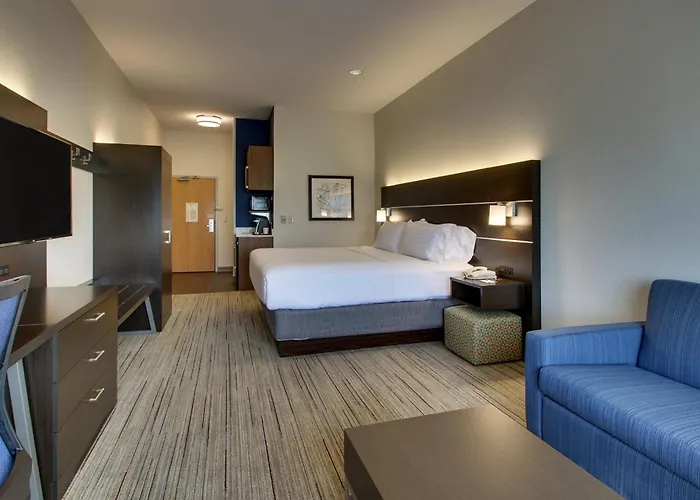 Express & By Ihg Hotel