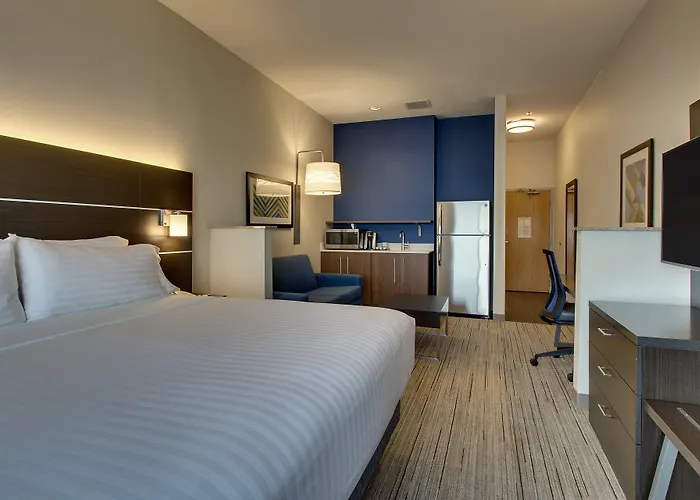 Express & By Ihg 2* Morris