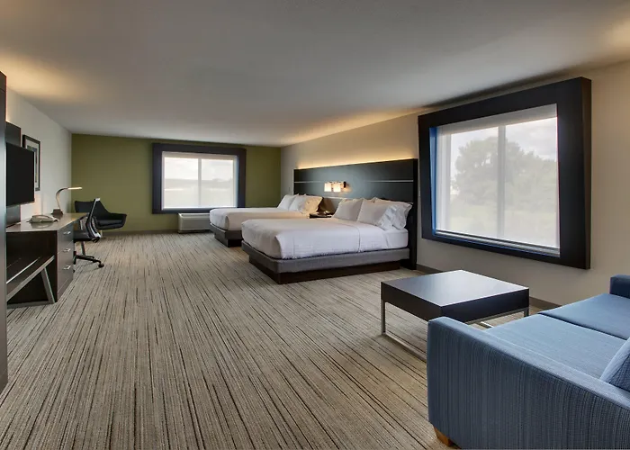 Express & By Ihg 2* Morris