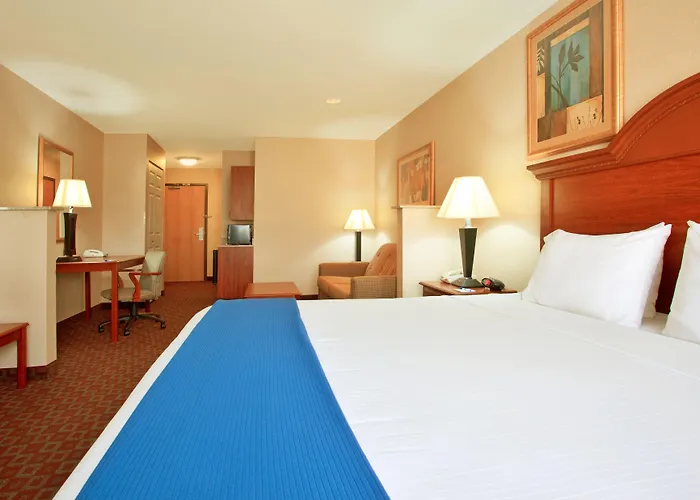 Express & By Ihg Hotel
