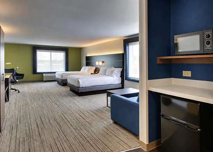 Hotel Express & By Ihg