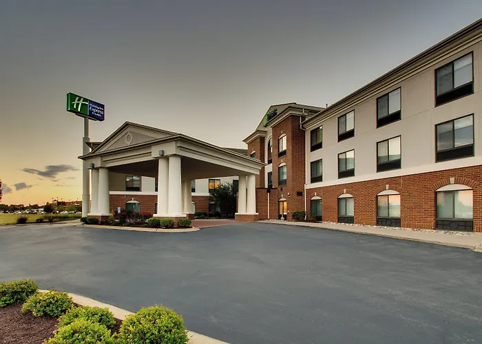 Hotel Express & By Ihg Morris