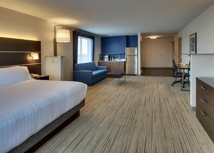 Express & By Ihg Hotel