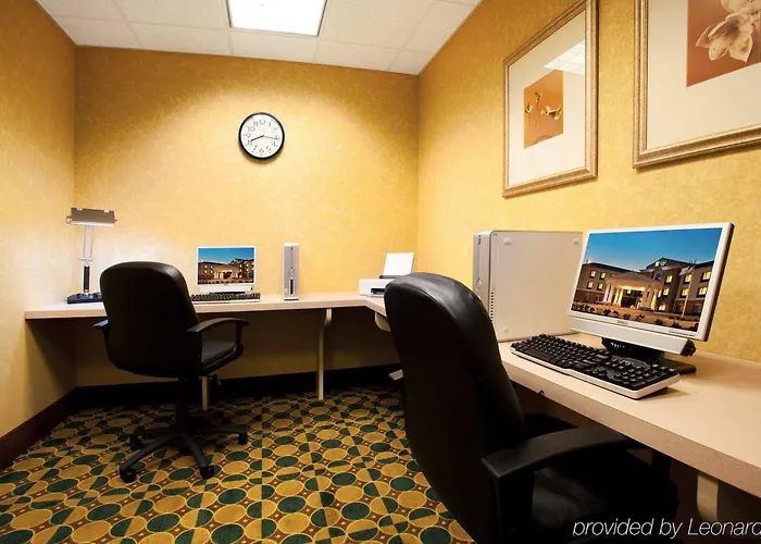 Hotel Express & By Ihg